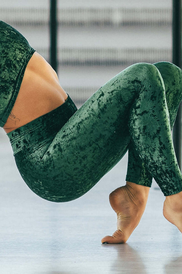 Velvet leggings Adriana | Leggings | Color: black velvet | Yoga Leggings | Dragonfly Pole Wear and Bikram Hot Yoga Clothes