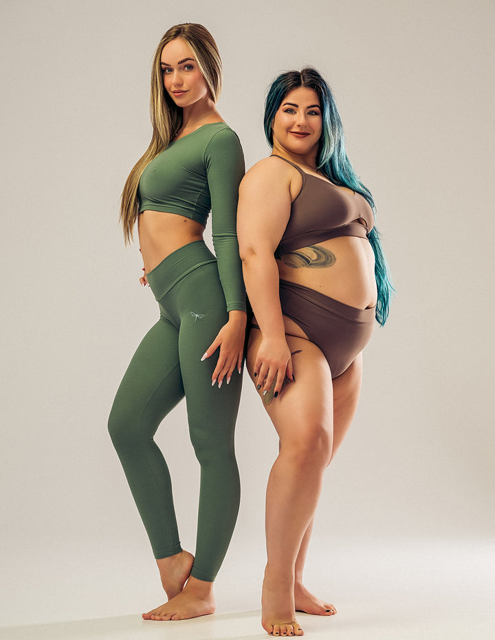 Adriana mid-rise full-length yoga leggings – sage